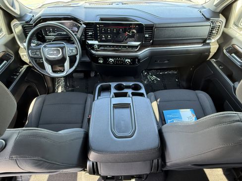 Used 2024 GMC Sierra 1500 Elevation w/ LPO, Elevation Black Package image 28