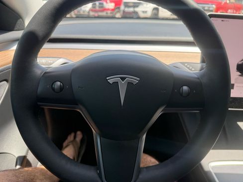 Used 2023 Tesla Model 3 Performance AWD/4WD image 15