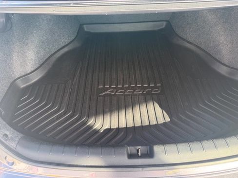 Used 2013 Honda Accord Touring image 16