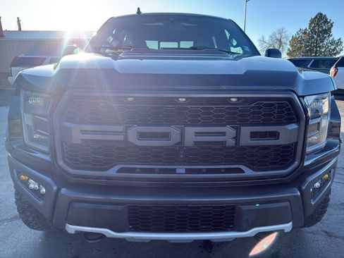 Used 2019 Ford F150 Raptor w/ Equipment Group 802A Luxury image 3