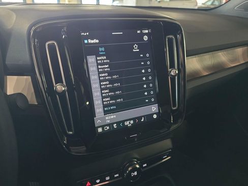 Certified 2023 Volvo C40 P8 Recharge Ultimate image 64