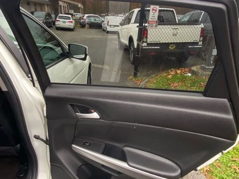 Used 2013 Honda Crosstour EX-L image 15