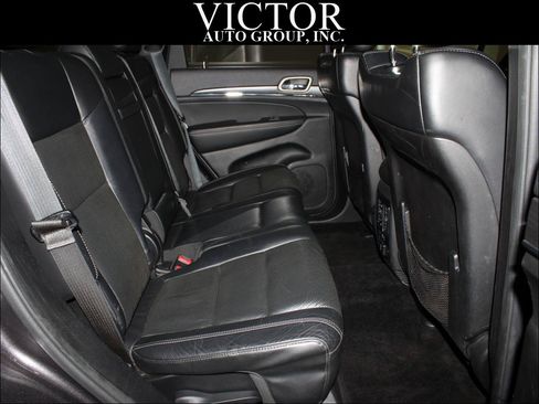 Used 2015 Jeep Grand Cherokee Limited w/ Luxury Group II AWD/4WD image 38