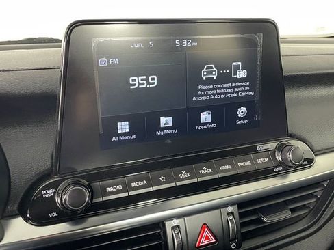 Certified 2021 Kia Forte GT-Line FWD image 7