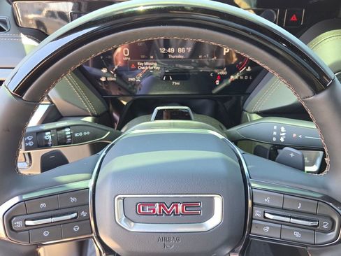 New 2026 GMC Yukon AT4 w/ AT4 Premium Plus Package AWD/4WD image 23