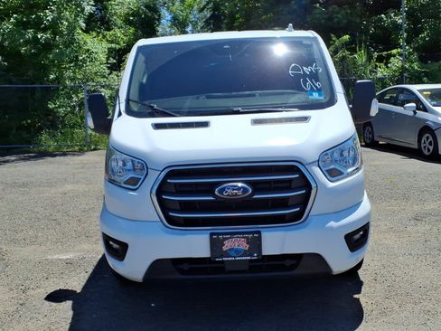 Used 2022 Ford Transit 350 XLT RWD image 2