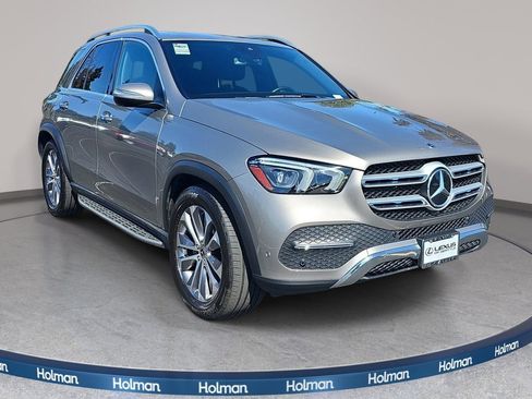 Used 2021 Mercedes-Benz GLE 350 4MATIC image 4