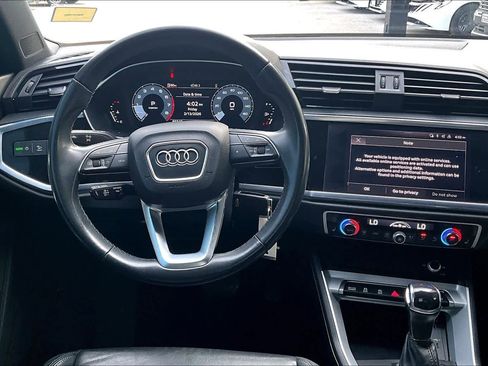 Used 2022 Audi Q3 2.0T Premium Plus image 5