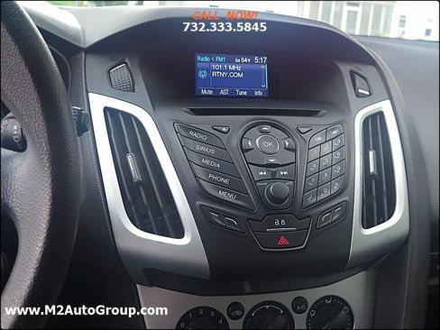 Used 2013 Ford Focus SE image 9