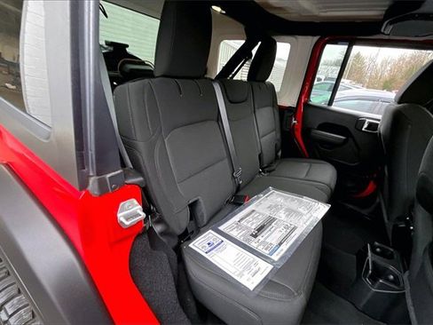 Used 2021 Jeep Wrangler Unlimited Willys image 28