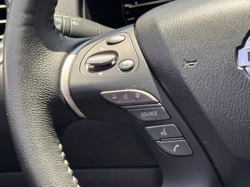 Used 2015 Nissan Pathfinder Platinum w/ Cargo Package FWD image 24