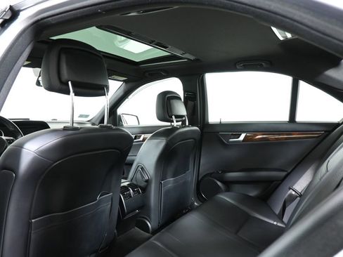 Used 2013 Mercedes-Benz C 300 4MATIC Sedan image 34