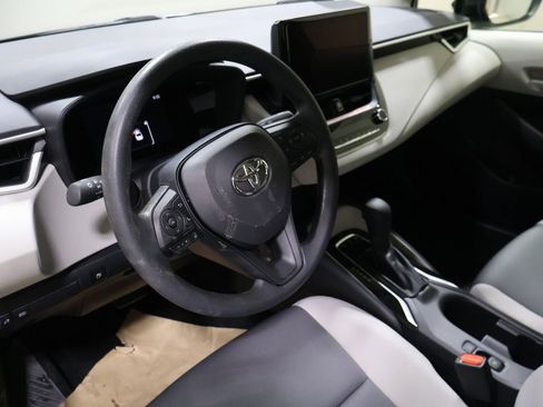 New 2026 Toyota Corolla LE FWD image 21
