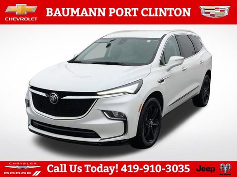 Used 2024 Buick Enclave Essence w/ Sport Touring Edition AWD/4WD image 10