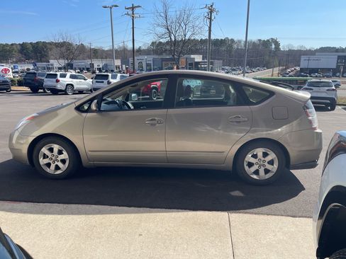 Used 2005 Toyota Prius image 11