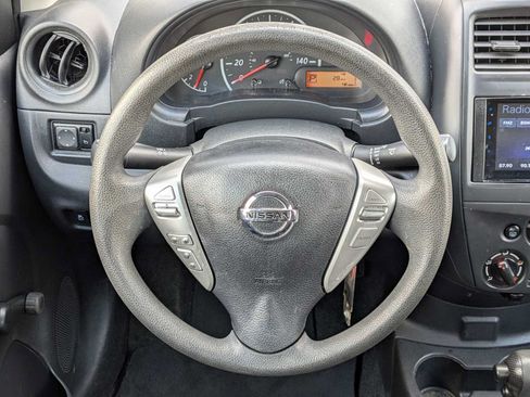 Used 2017 Nissan Versa S Plus FWD image 31
