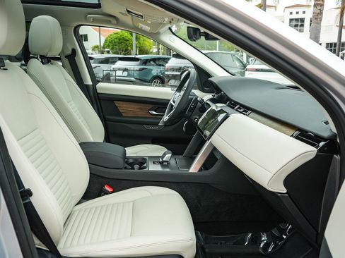 Certified 2025 Land Rover Discovery Sport S AWD/4WD image 19