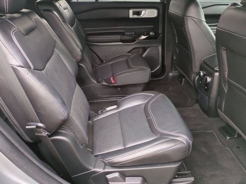 Used 2023 Ford Explorer ST w/ Equipment Group 401A image 20