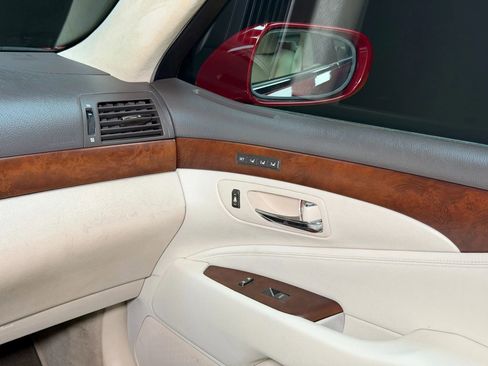 Used 2010 Lexus LS 460 L image 25