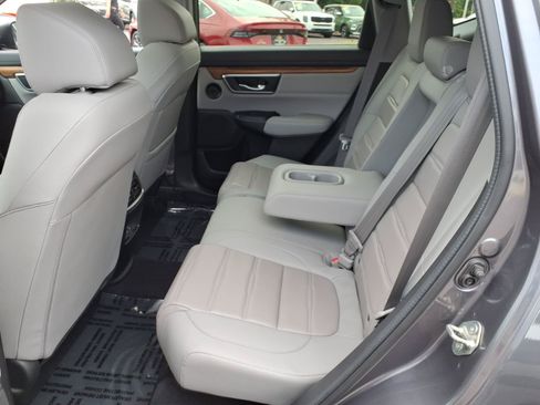 Used 2019 Honda CR-V Touring image 7