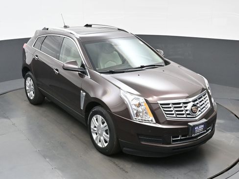 Used 2015 Cadillac SRX Luxury w/ Driver Awareness Package image 39