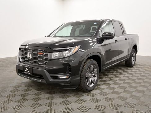 New 2026 Honda Ridgeline TrailSport image 2