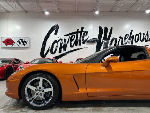 Used 2007 Chevrolet Corvette Coupe w/ Preferred Equipment Group RWD image 6