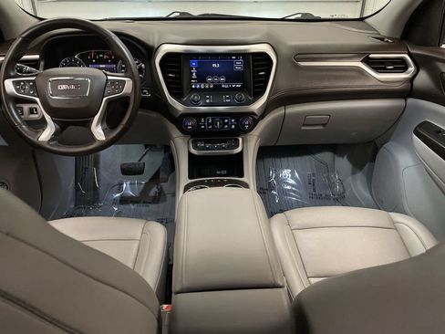 Used 2023 GMC Acadia SLT w/ Preferred Package FWD image 14