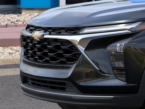 New 2026 Chevrolet Trax LT w/ Driver Confidence Package FWD image 50