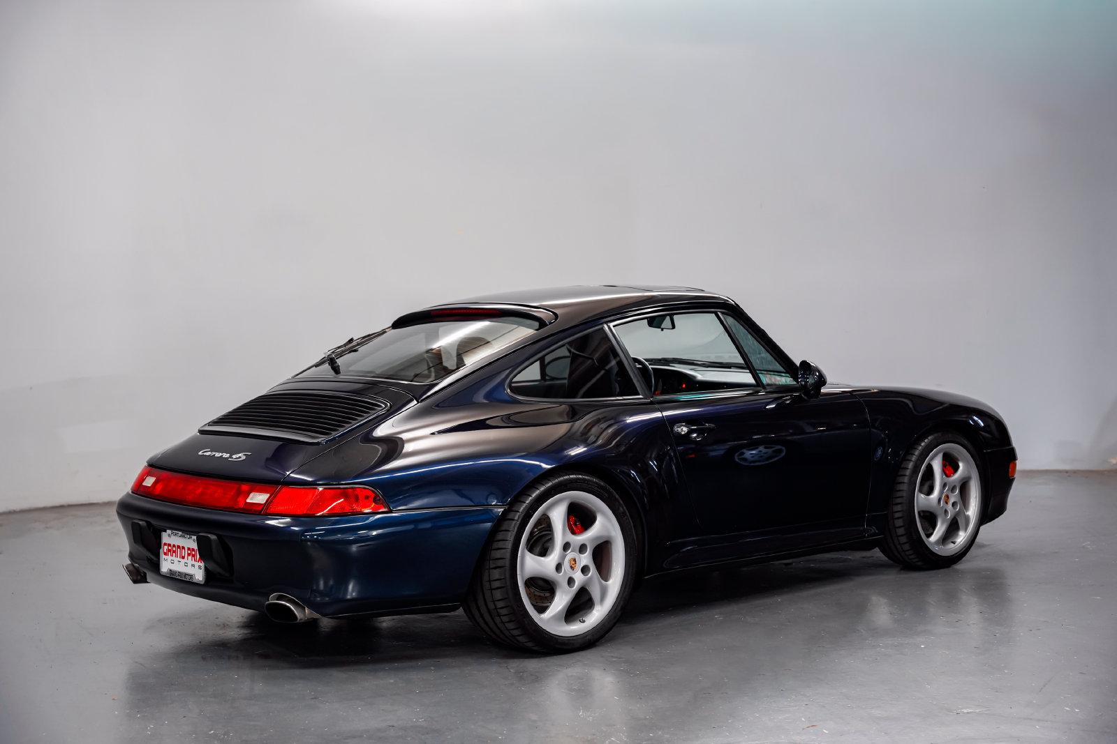Used 1996 Porsche 911 Carrera 4S AWD/4WD image 3