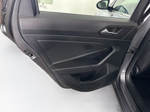 Used 2024 Volkswagen Jetta SE image 25