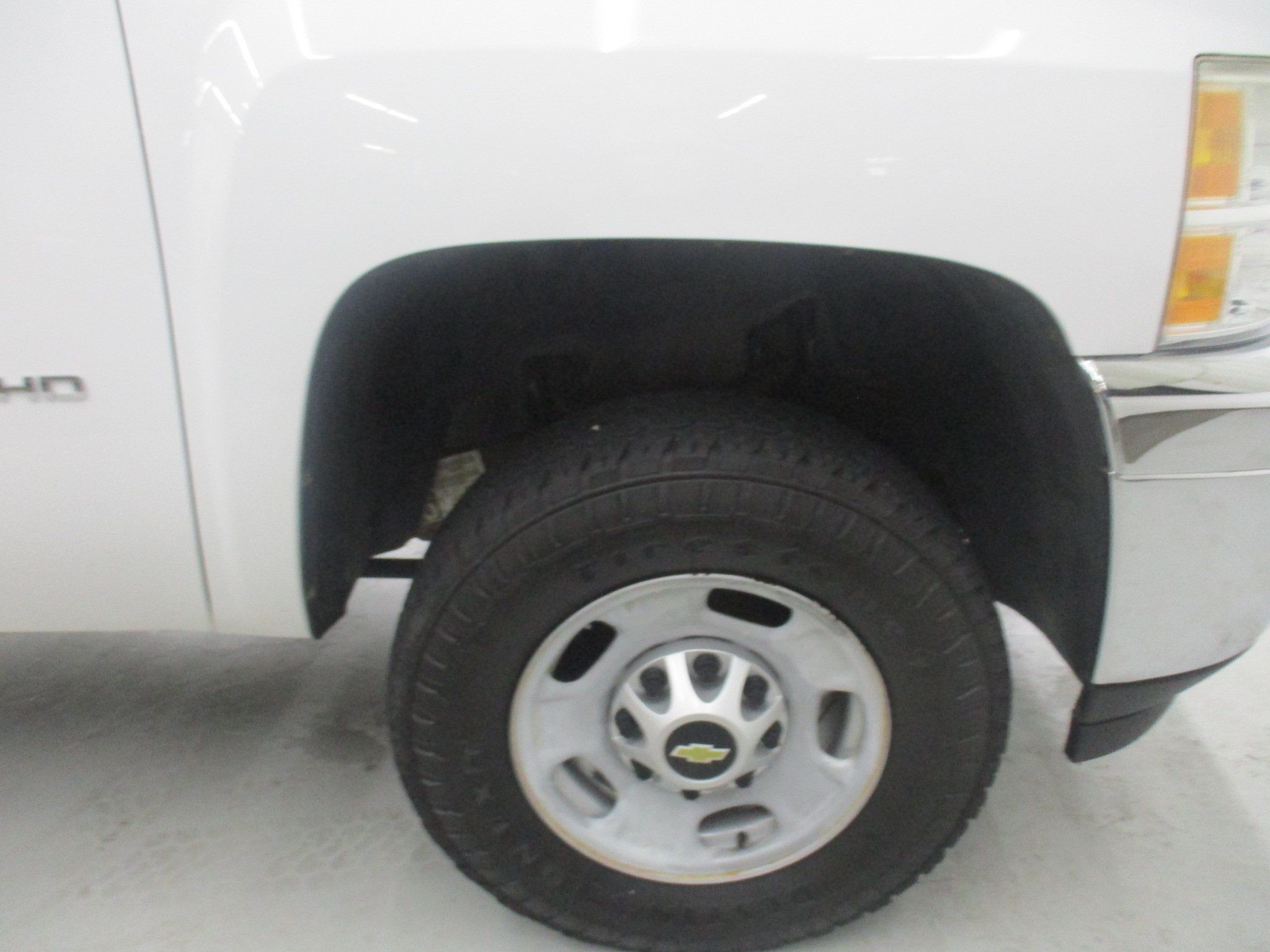 Used 2014 Chevrolet Silverado 2500 W/T AWD/4WD image 9