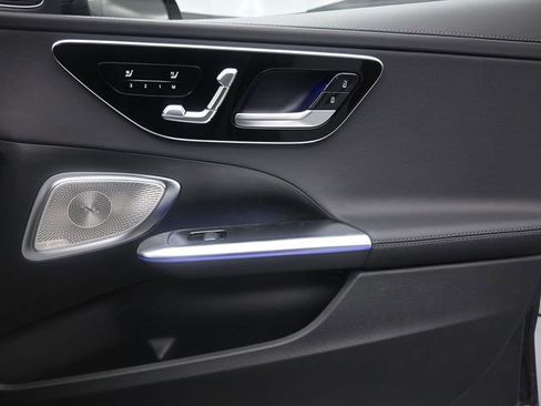 New 2025 Mercedes-Benz C 300 Sedan image 31