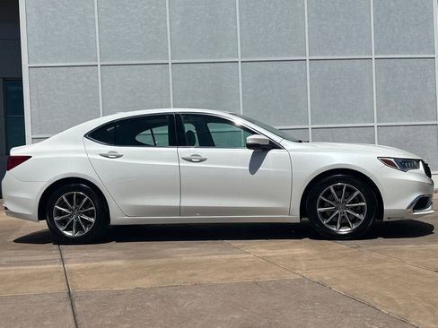 Used 2020 Acura TLX FWD image 3