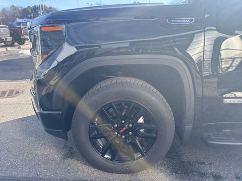 New 2026 GMC Sierra 1500 Elevation image 4