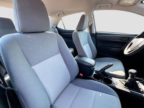 Used 2016 Toyota Corolla L FWD image 24