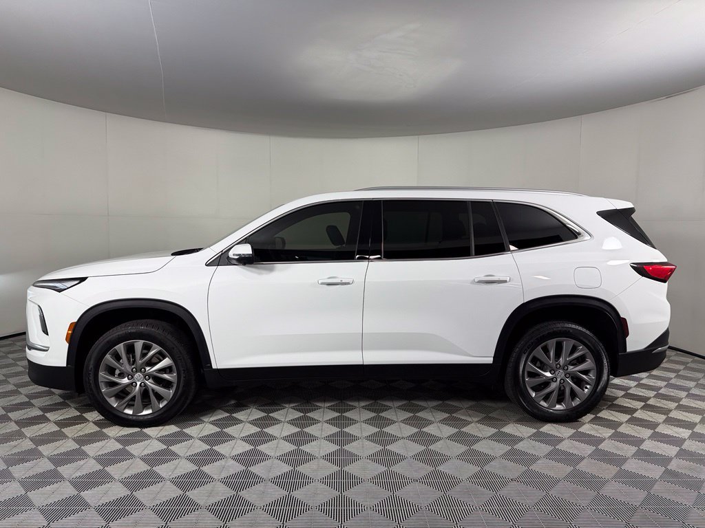 Used 2026 Buick Enclave Preferred FWD image 8