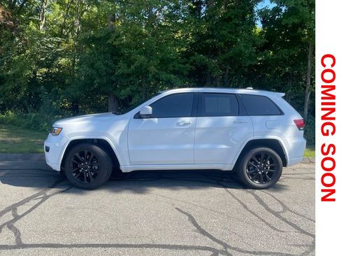 Used 2021 Jeep Grand Cherokee Laredo X AWD/4WD image 5