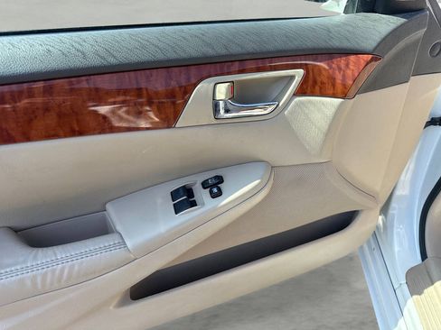 Used 2007 Toyota Solara SLE FWD image 20