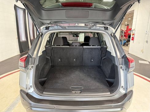 Used 2021 Nissan Rogue S image 12