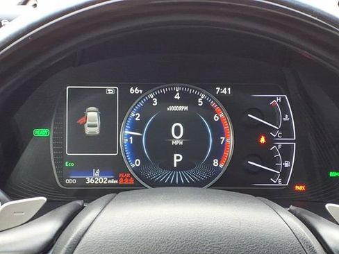Used 2019 Lexus ES 300h w/ Premium Package FWD image 11