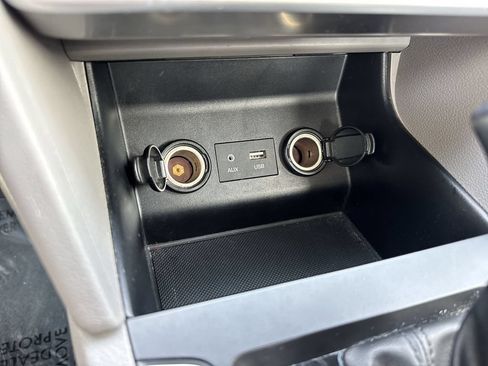 Used 2019 Hyundai Elantra SEL FWD image 51