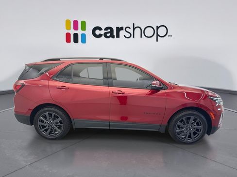 Used 2022 Chevrolet Equinox RS w/ RS Leather Package AWD/4WD image 6
