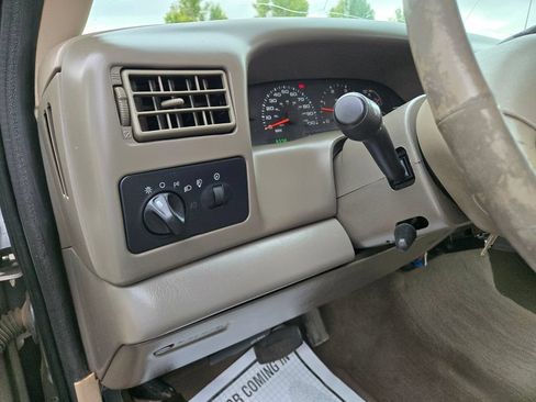 Used 2003 Ford F350 Lariat AWD/4WD image 14