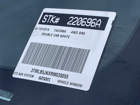 Certified 2024 Toyota Tacoma SR5 image 32