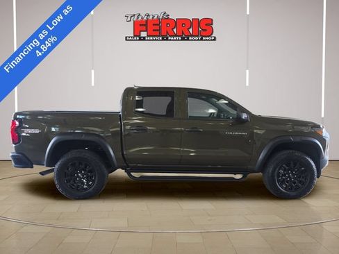 Used 2025 Chevrolet Colorado Trail Boss AWD/4WD image 6
