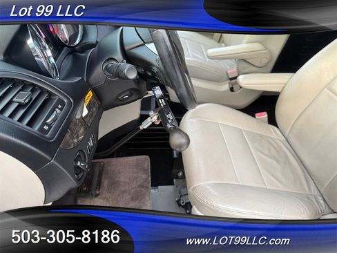 Used 2011 Dodge Grand Caravan Crew image 61