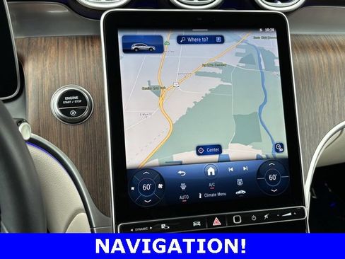 Used 2025 Mercedes-Benz GLC 300 4MATIC image 3