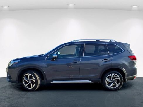 Used 2022 Subaru Forester Touring w/ Popular Package #2 AWD/4WD image 14