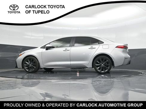 Used 2025 Toyota Corolla SE image 34